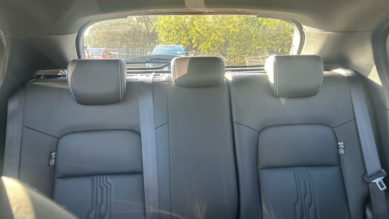 Nissan Juke 1.6 Hybrid Tekna 5dr Auto Hybrid Hatchback